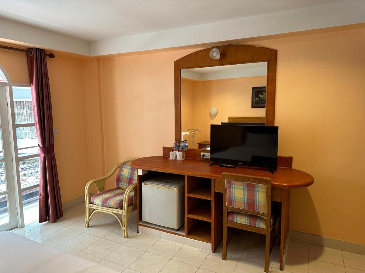 Nid Huahin Hotel Bagian luar foto