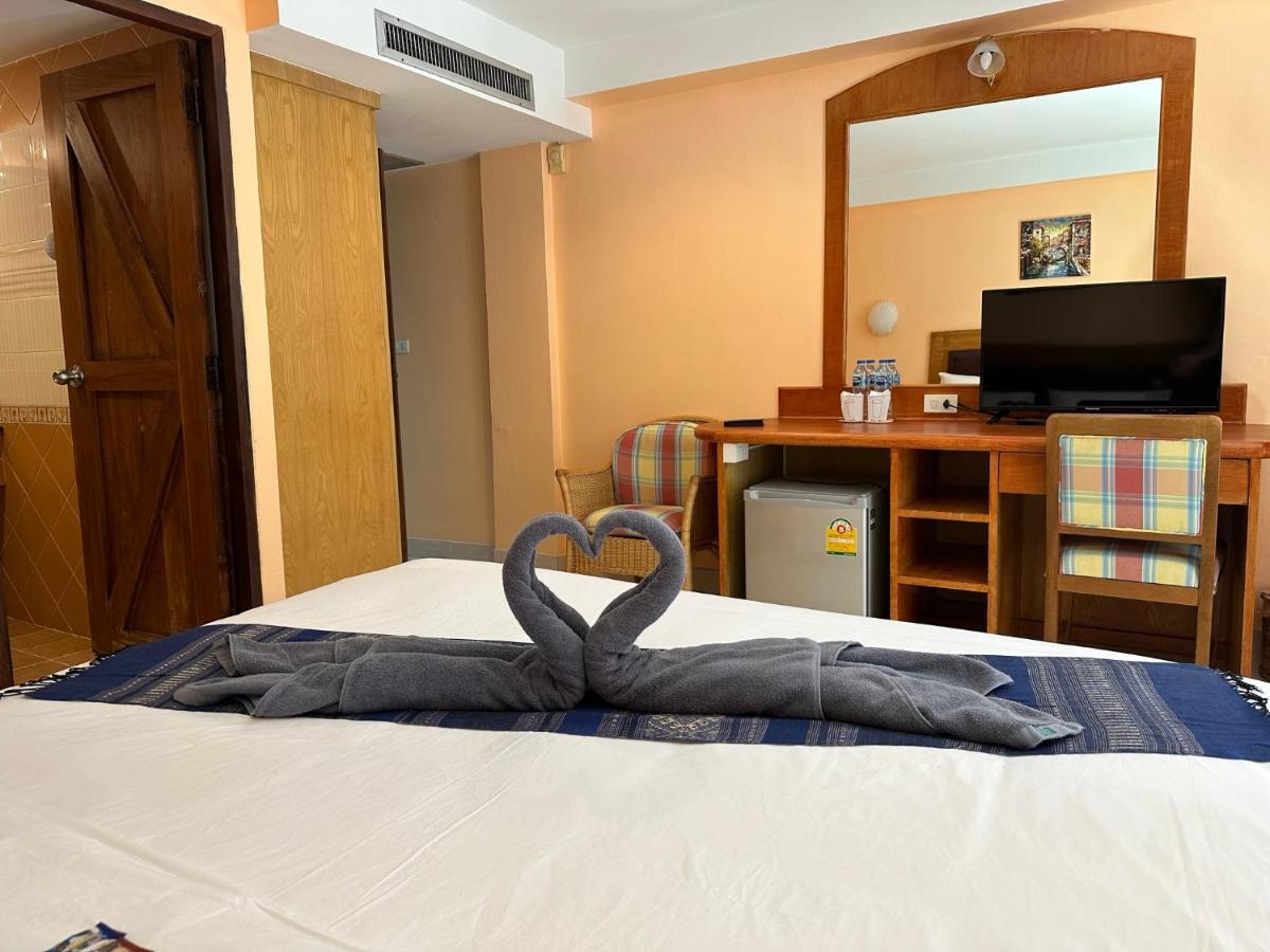 Nid Huahin Hotel Bagian luar foto