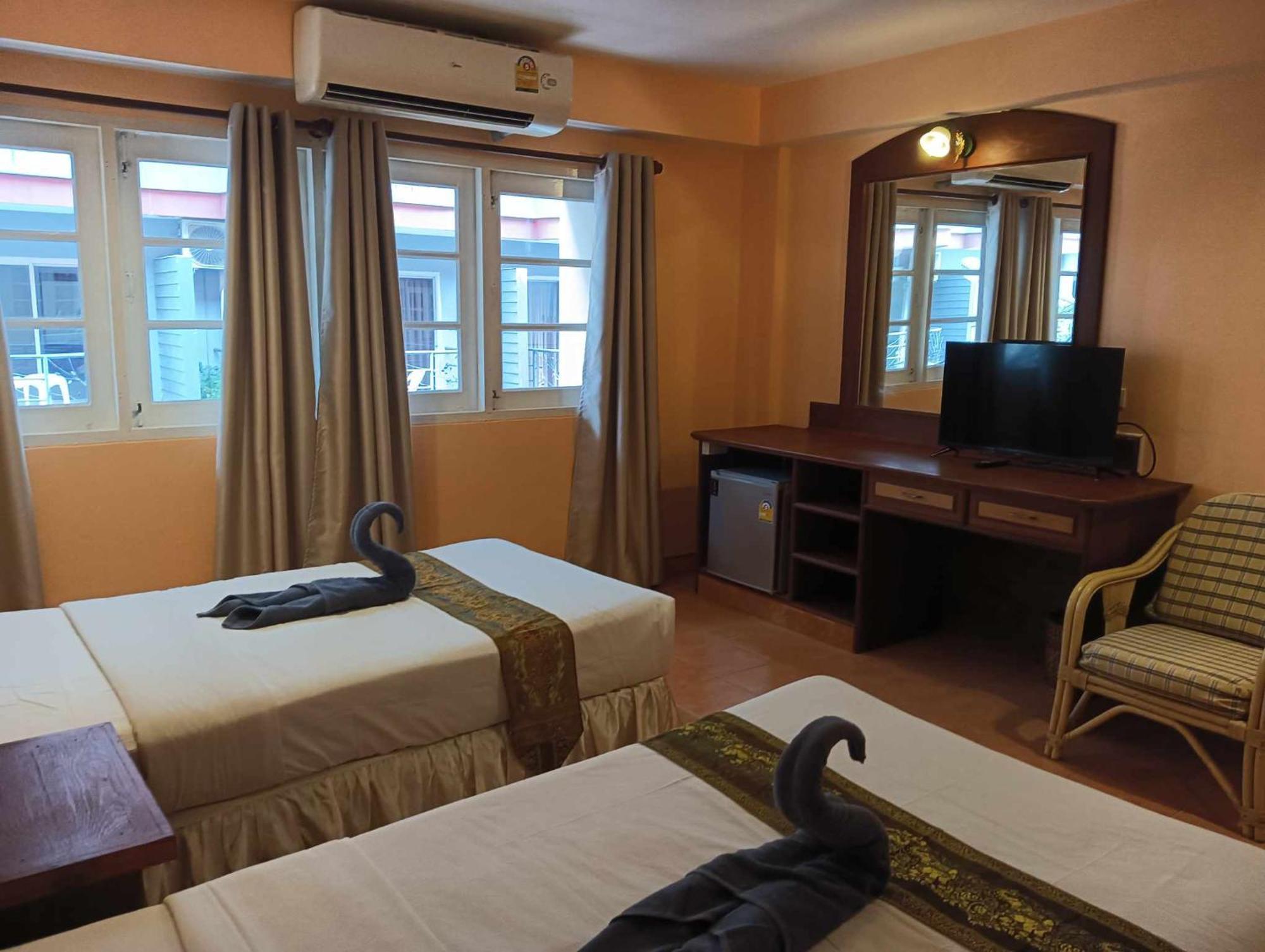 Nid Huahin Hotel Bagian luar foto