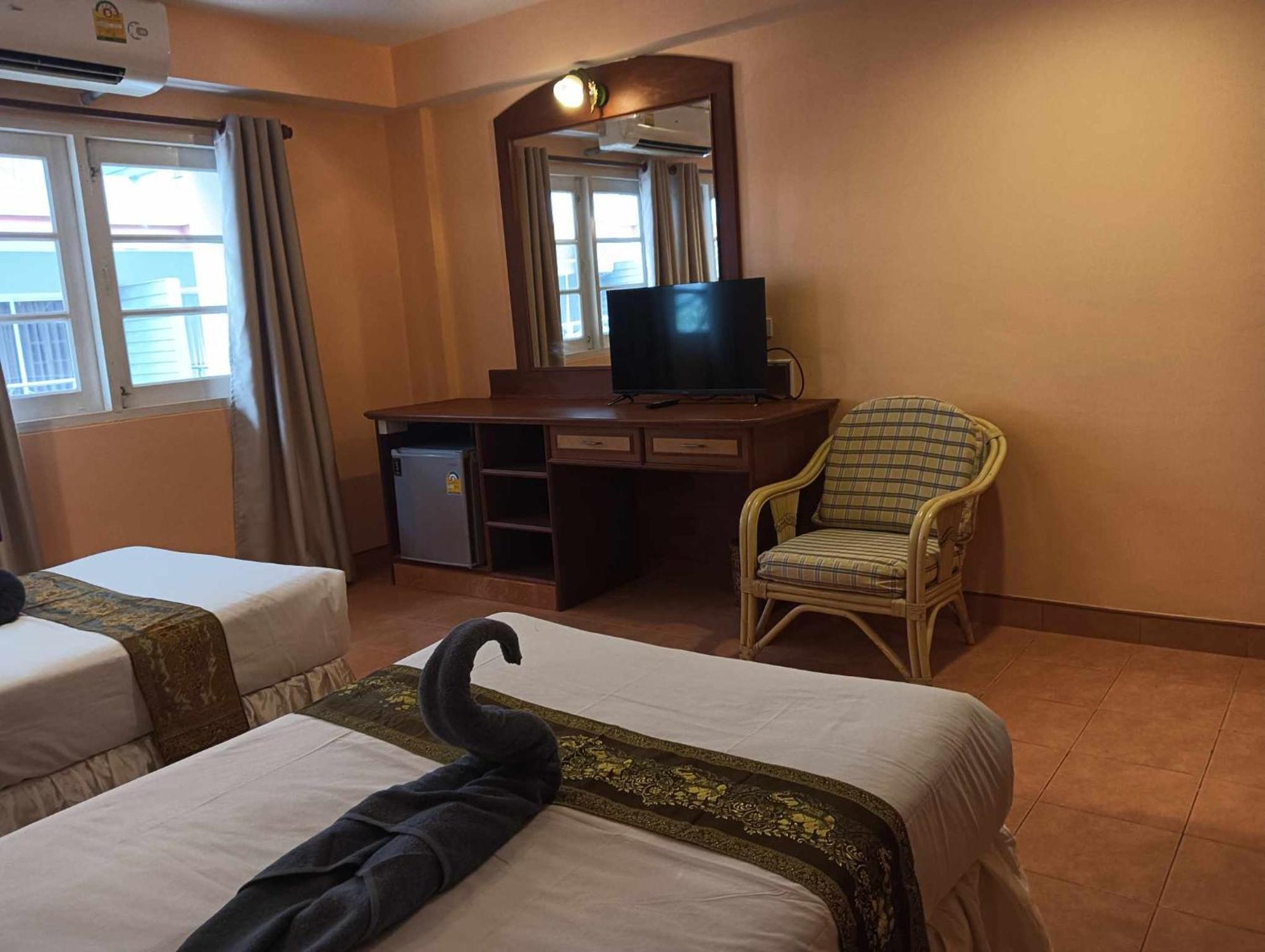 Nid Huahin Hotel Bagian luar foto